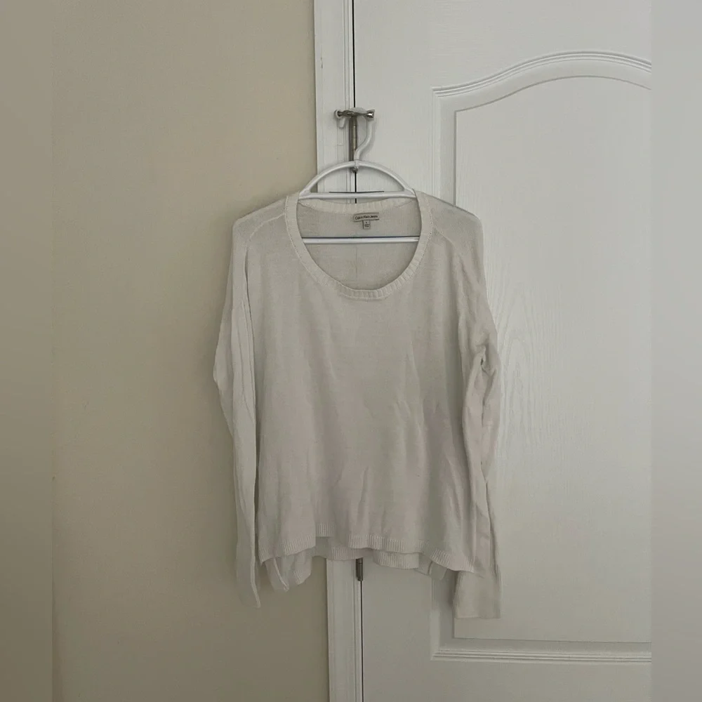 CK sweater - Picture 3 of 3